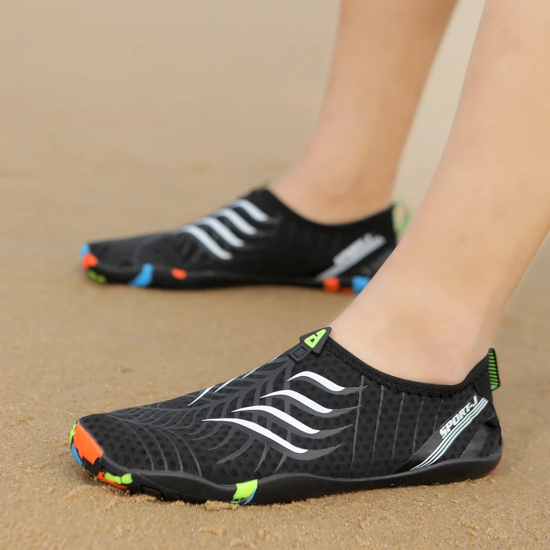 Mens Water Shoes Unisex Beach Sneaker Man Quick-Dry Aqua Socks Pool Shoes Wading Aerobics Barefoot Shoes
