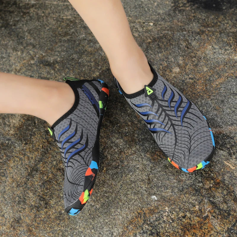Mens Water Shoes Unisex Beach Sneaker Man Quick-Dry Aqua Socks Pool Shoes Wading Aerobics Barefoot Shoes